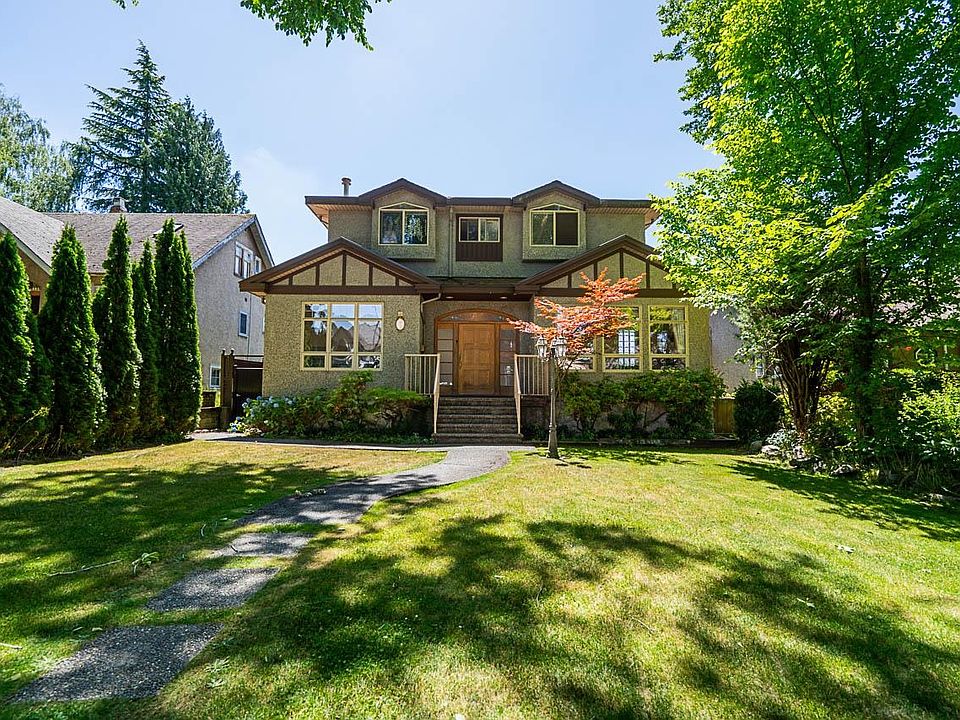 1st image of 732 W 26th Ave