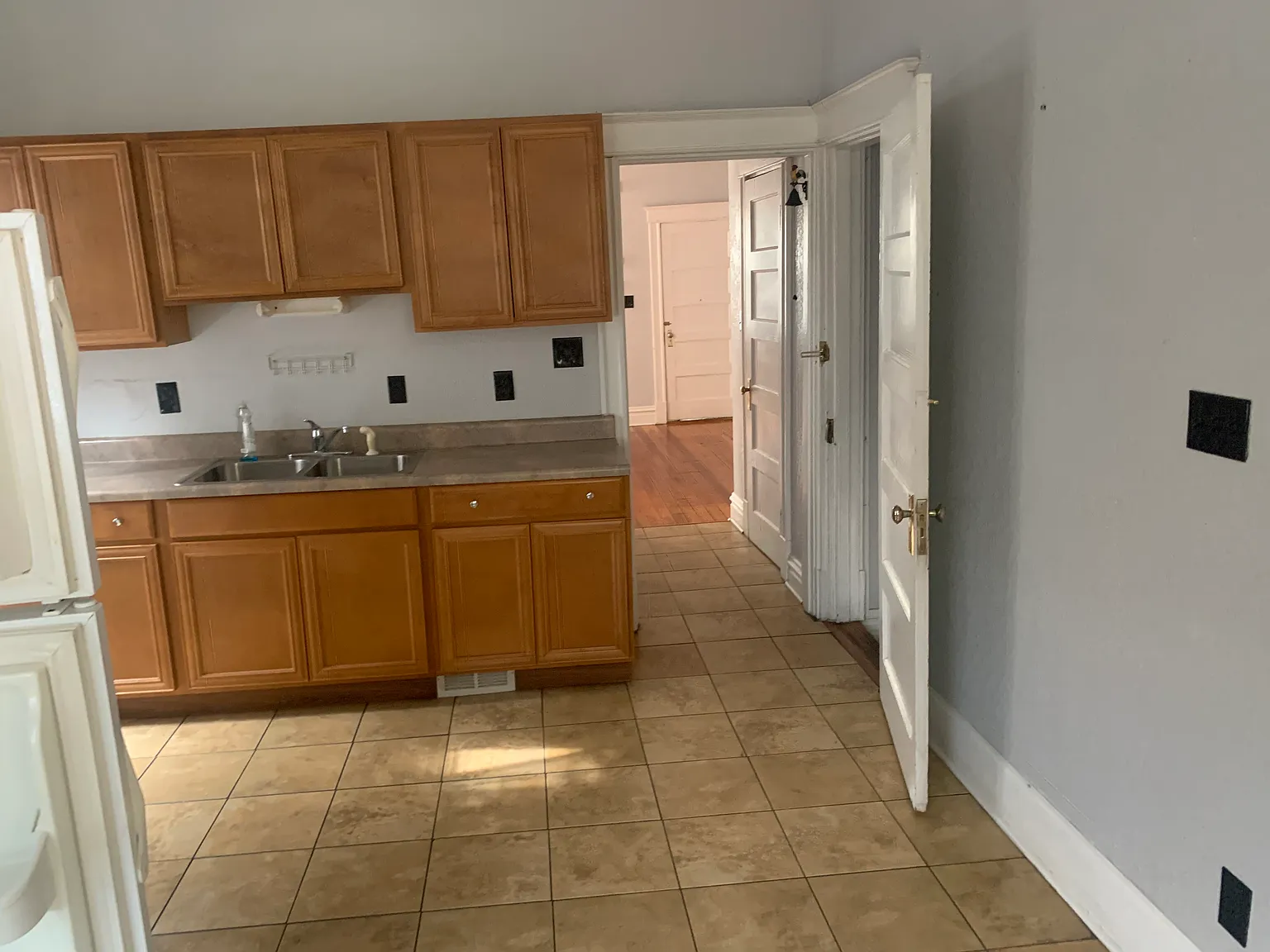 1 bed, 750 sqft, $800 — Photo 1