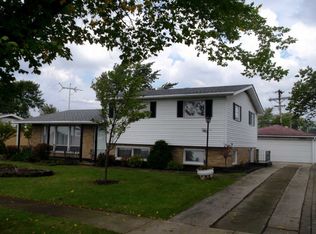 9404 W Magnolia Ave, Mokena, IL 60448