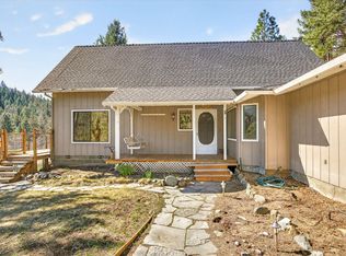 6333 Sterling Creek Rd, Jacksonville, OR 97530