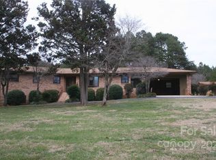 116 Spring Oaks Dr, Troutman, NC 28166