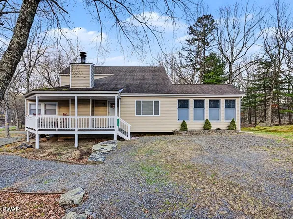 250 Falling Waters Blvd, Lackawaxen, PA 18435