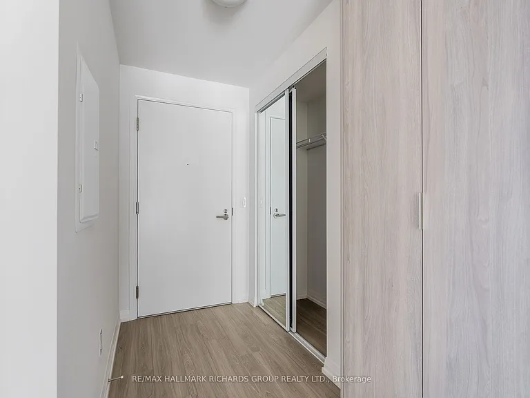 28 Widmer St #3023 — Photo 13