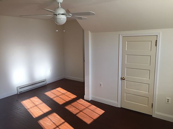 4th image of 677 Downingtown Pike APT 3