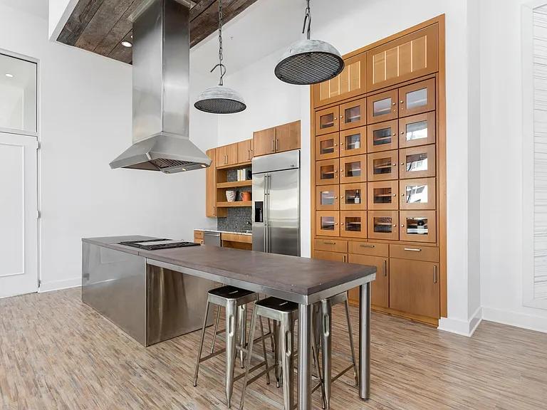 Clubhouse Kitchen