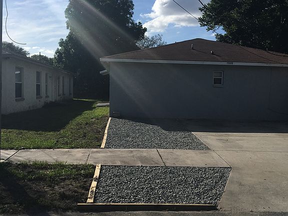 3rd image of 3406 N Whittier St