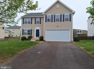 2272 Walnut Branch Dr, Culpeper, VA 22701