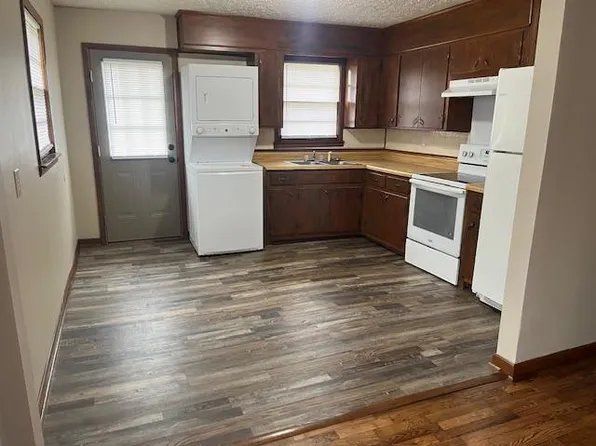 401 N James M Campbell Blvd #A, Columbia, TN 38401