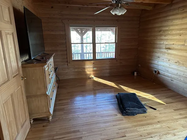 95 Squirrel Hunting Rd #2, Ellijay, GA 30536