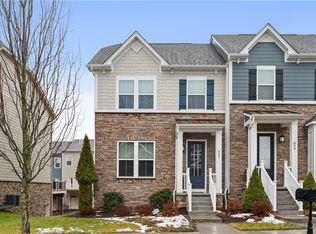802 Oneida Cir, Mars, PA 16046