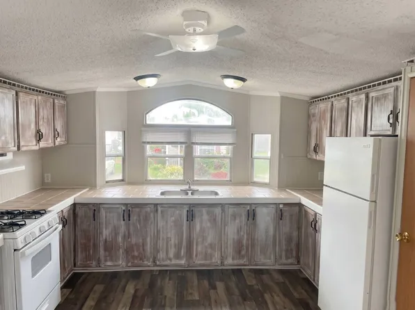 8200 N 1150 W #78, Shipshewana, IN 46565