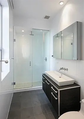 Rented by The Agency | media 17