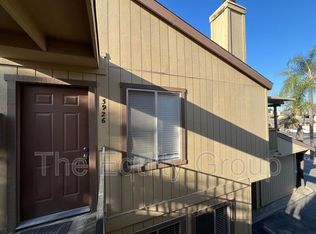 3926 W Meadow Ave, Visalia, CA 93277