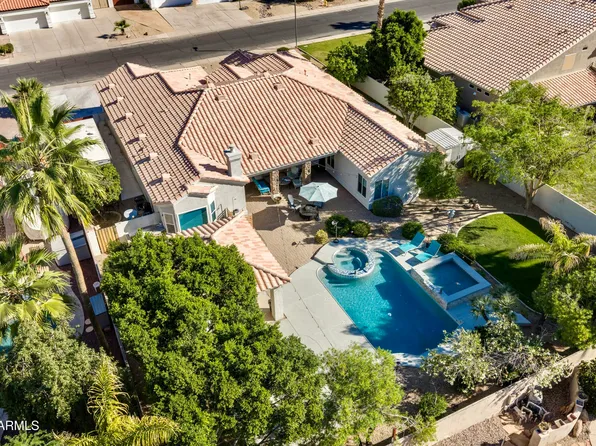 2047 E VICTOR Road, Gilbert, AZ 85296