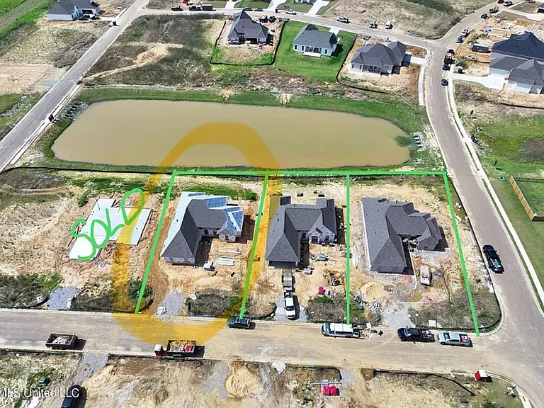 405 Baleigh Way — Photo 11