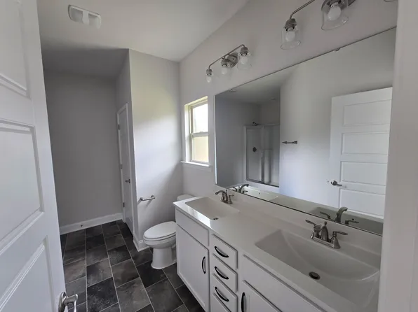 1163 Midway Hill Ln, Duncan, SC 29334