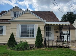 10475 Snow Rd, Parma Heights, OH 44130