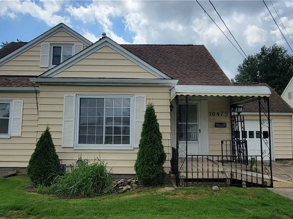 10475 Snow Rd, Parma Heights, OH 44130