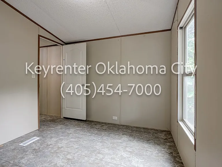 3508 N Douglas Blvd #13 — Photo 25