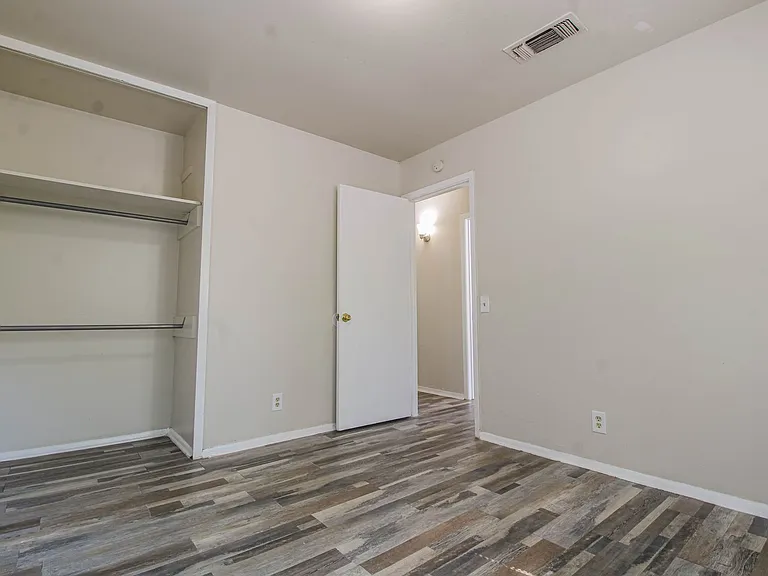5822 Branch Valley — Photo 29