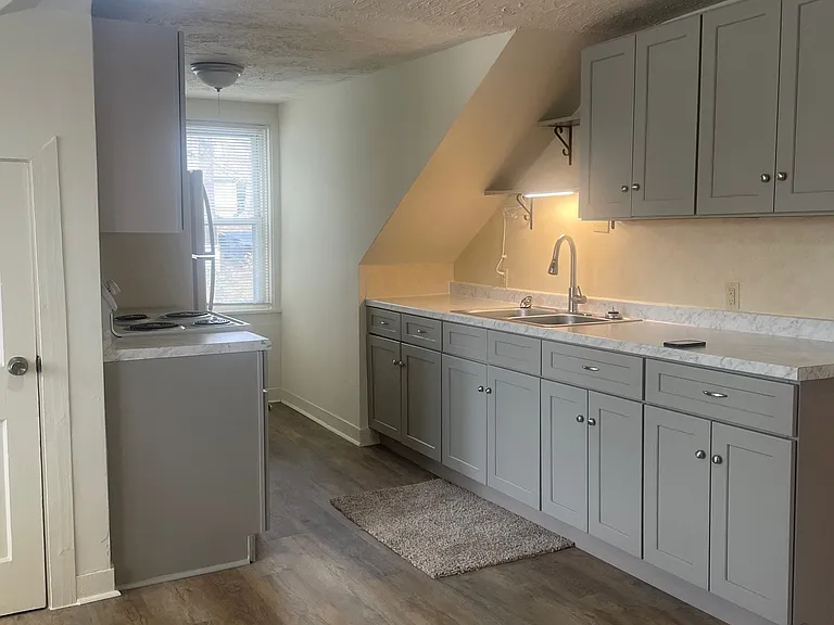 Kitchen1_03122023