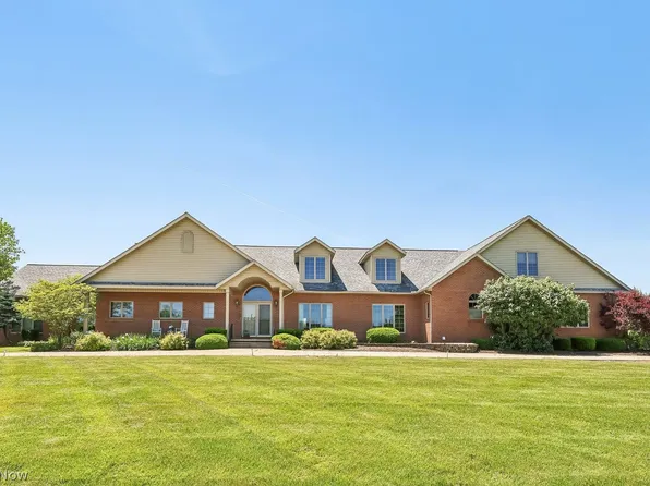 4396 Gladden Pl, Medina, OH 44256