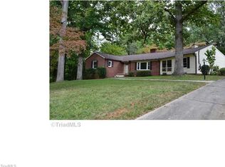 3389 Nottingham Rd, Winston Salem, NC 27104