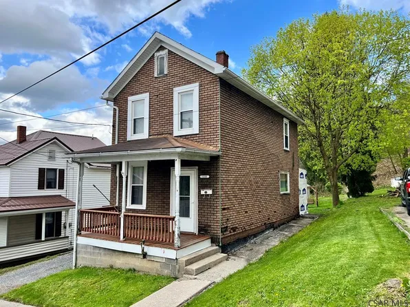 110 Maple St, South Fork, PA 15956