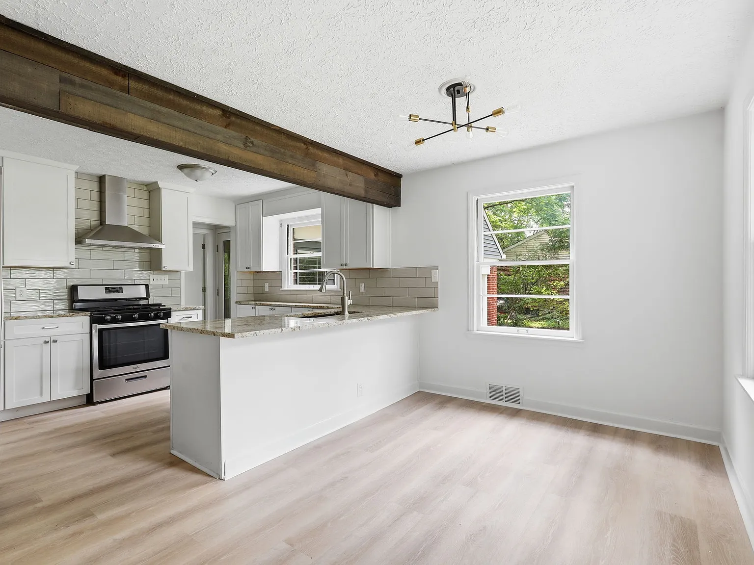 6317 N Tacoma Ave — Photo 4