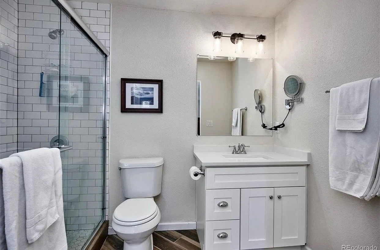 3 bed, 1355 sqft, $3,500 — Photo 3