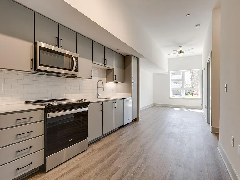 542 Southgate Ave #216 — Photo 10