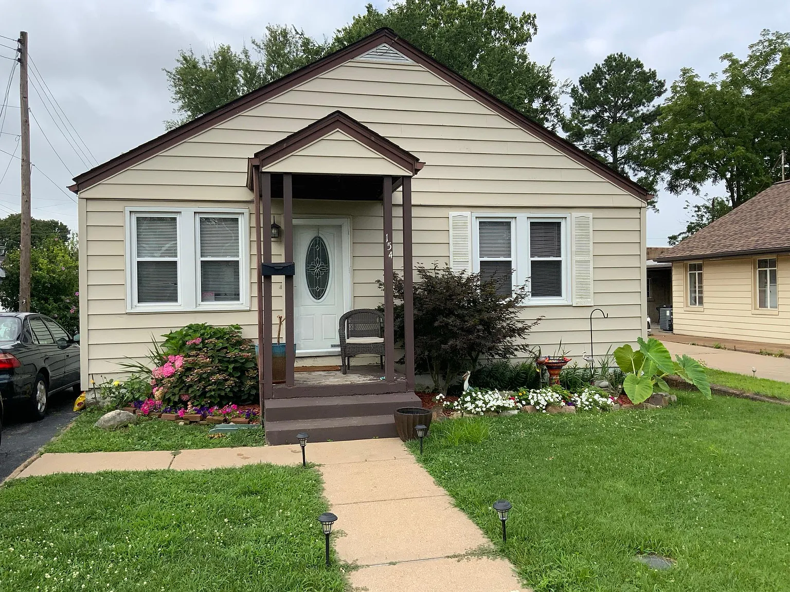 154 Monica Dr photo 1