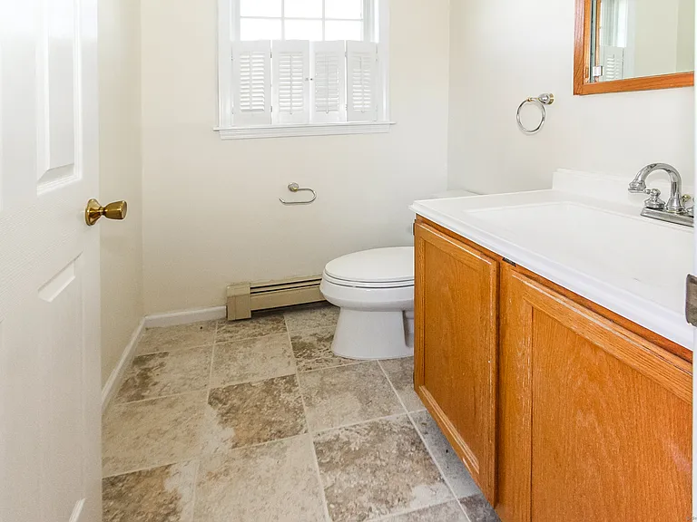 107 Benson Pl — Photo 13