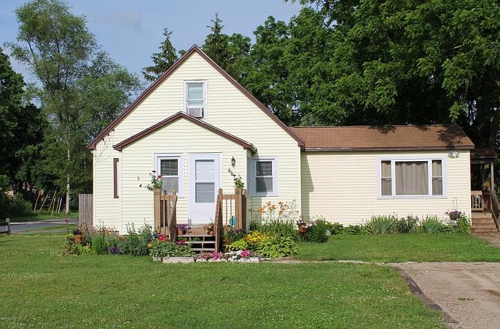 1st image of 6610 Paris Ave SE