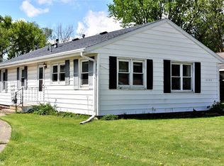 2109 Ellis Ave, Iowa Falls, IA 50126