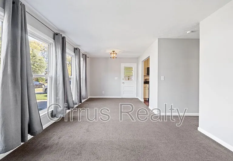 417 Greenbriar Ave — Photo 9