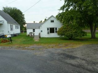 12259 Eldora St, Carleton, MI 48117