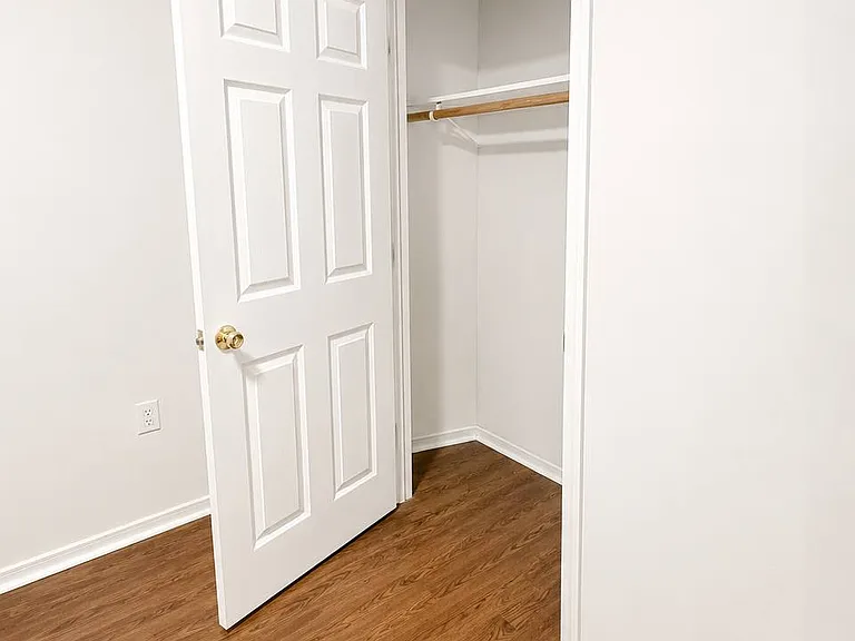 1238 Penn St NE #2 — Photo 3