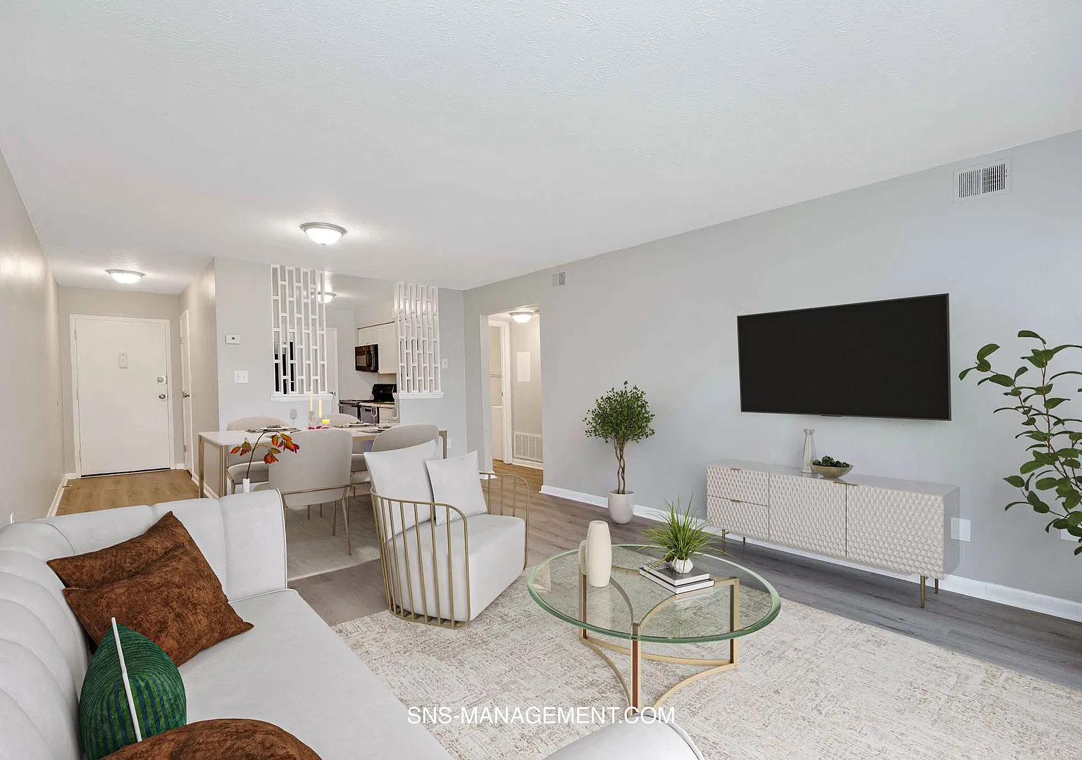 Woodmere Apartments — Photo 1