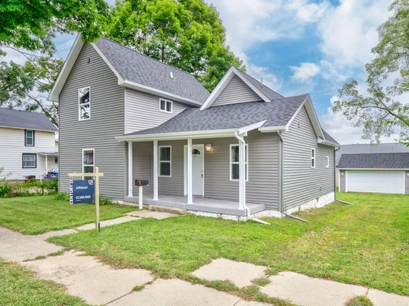 837 Foote St, Jackson, MI 49202