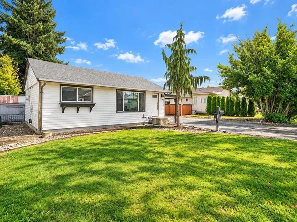 46916 Acorn Ave, Chilliwack, BC V2P 2H7