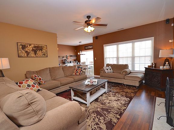 Upgraded Wood Laminate Floor