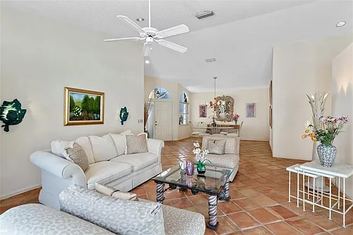 8170 Hampton Wood Dr Photo 1