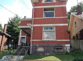 8 16th St, Newport, KY 41071