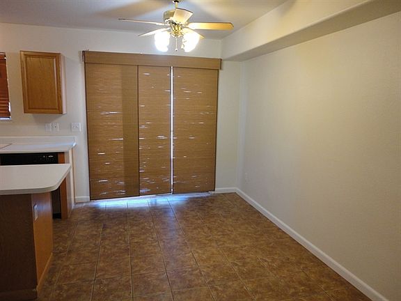 4th image of 7528 Jockey Ave