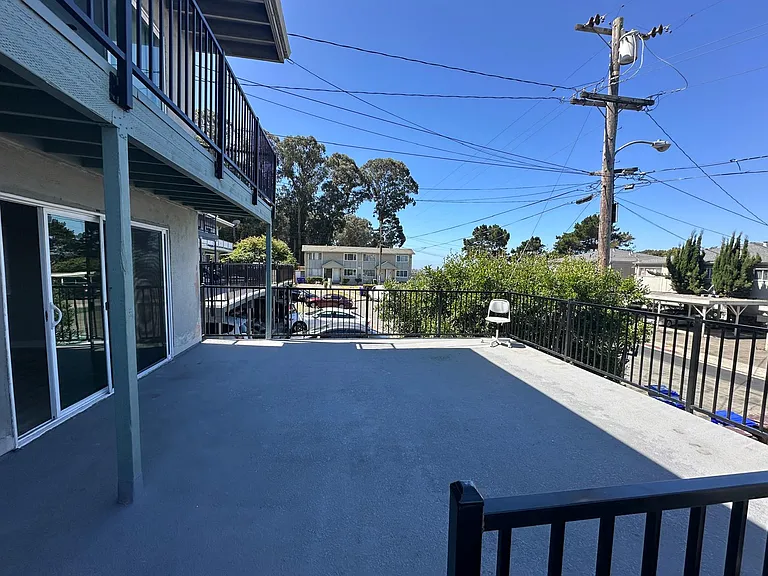 48 Alan Ct #B — Photo 10