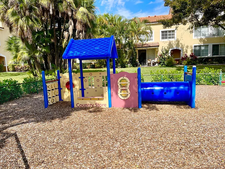 120 Yacht Club Way #305 — Photo 43