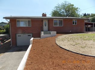 636 San Clemente Ave, Sunnyside, WA