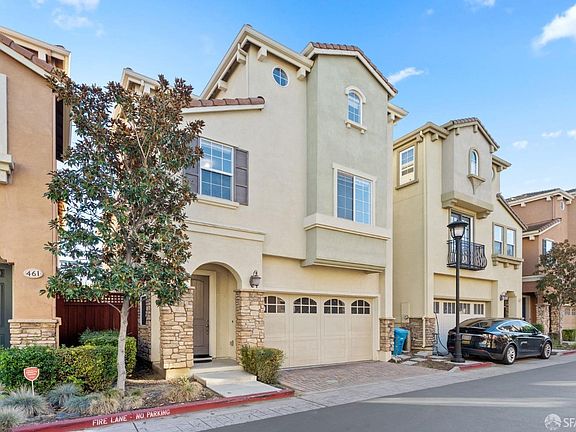 3rd image of 463 Norwood Cir