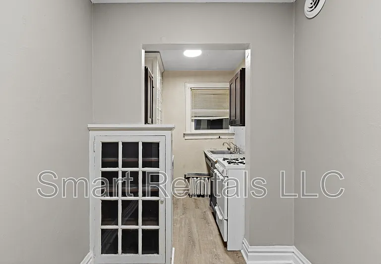 5618 S Grand Blvd #1 — Photo 22